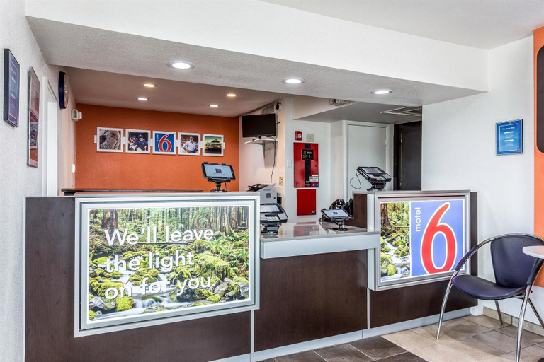 Public Area 2, Motel 6 Twin Falls, ID, Twin Falls