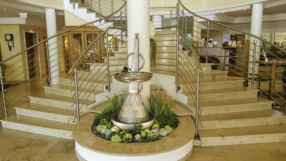 Public Area 4, Wohlfuehlhotel Schiestl, Schwaz