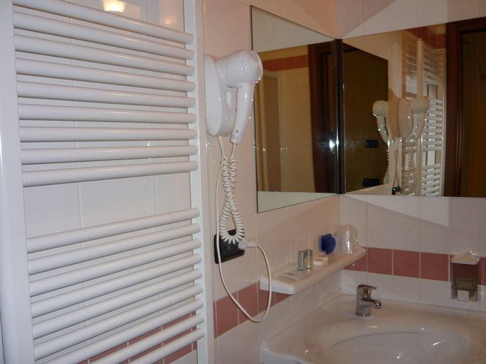 Bathroom 4, Hotel Oberjё Dla Vierё, Torino