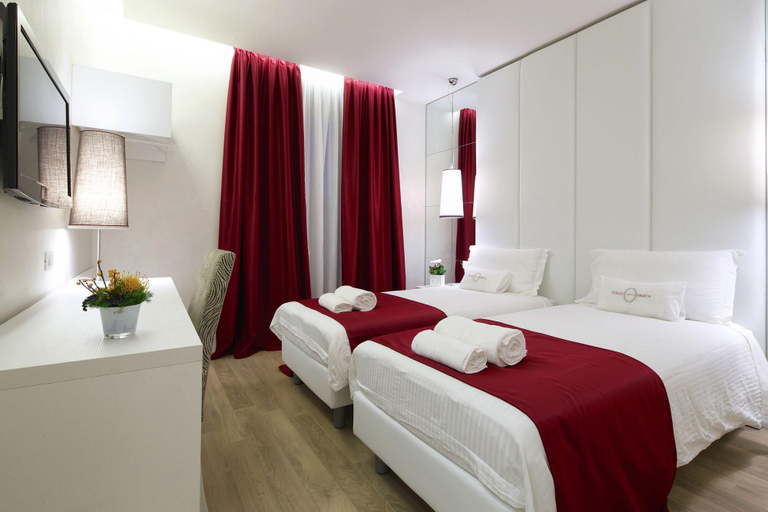 Bedroom 2, Tullia e Prisca Relais, Rome