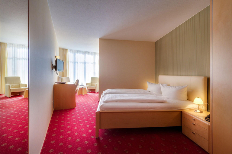 Bedroom 3, SeeHotel Großräschen, Oberspreewald-Lausitz