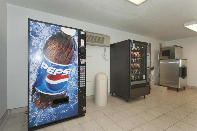 Public Area 5, Motel 6 Davis Sacramento Area, Yolo
