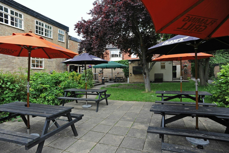 Exterior & Views 2, Old Grey Mare Inn by Greene King Inns , Kingston upon Hull