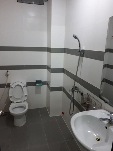 Bathroom, EMT Homestay Hue Vietnam, Huế