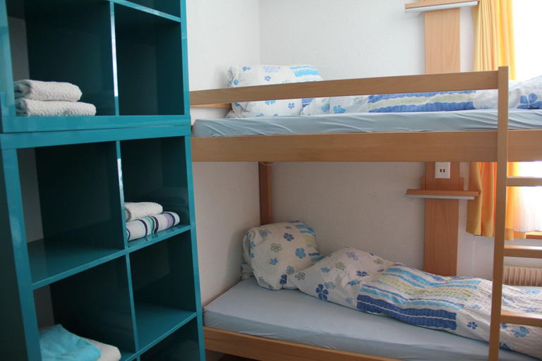 Bedroom 3, Pension Heino, Visp