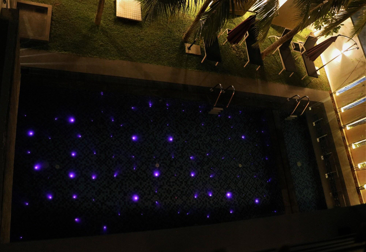 Public Area 2, Daffodils Beach Negombo, Negombo