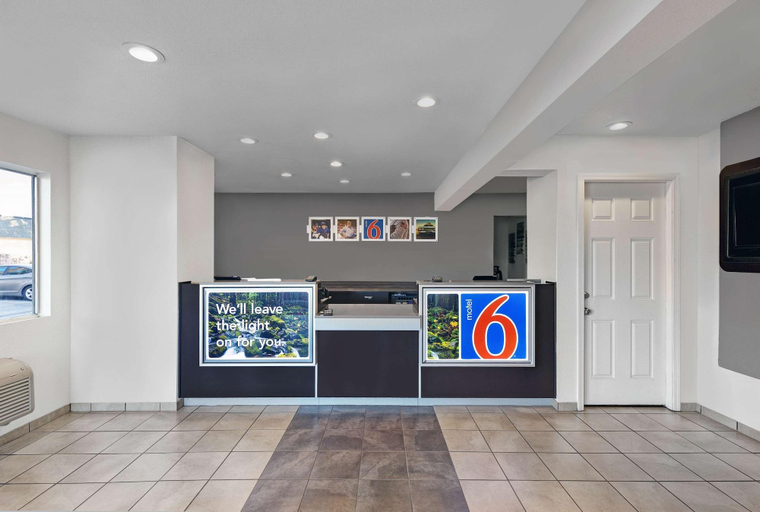 Public Area 2, Motel 6 – San Jose, CA - South, Santa Clara