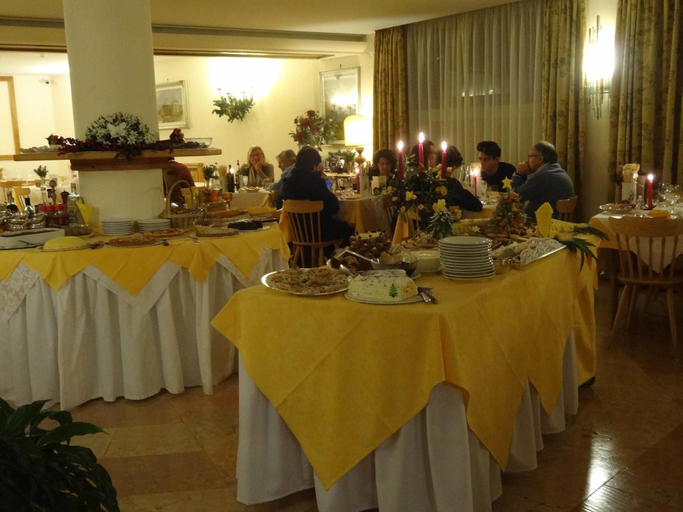 Food & Drinks 5, Pontechiesa, Belluno