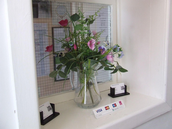 Public Area, Alexandra Guest House, Hertfordshire