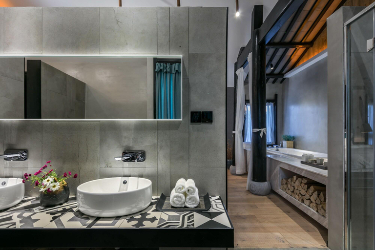 Bathroom 4, Floral Hotel Liman Shenmiji Inn, Lijiang