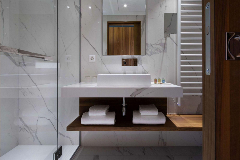 Bathroom 5, Hotel.D - Geneva, Genève