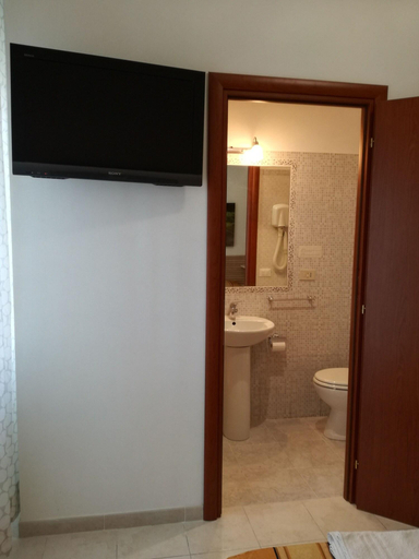 Others 5, Testa Gioacchino B&B, Rome