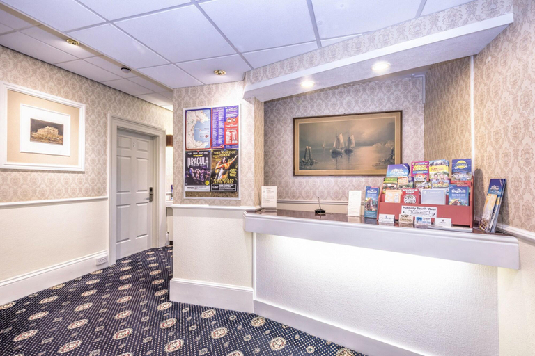 Public Area, Lindum Lodge, Torbay