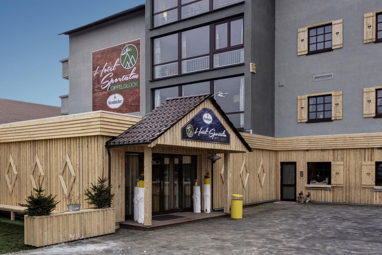 Exterior & Views 2, Hotel Sportalm Gipfelglück, Märkischer Kreis