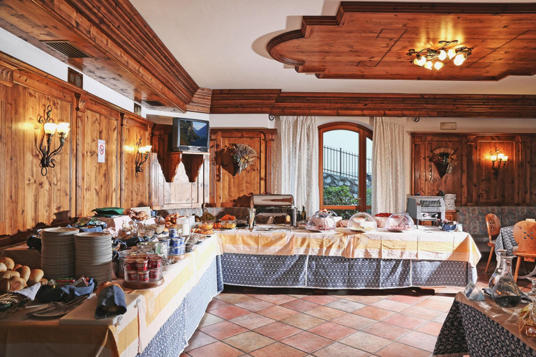 Public Area 3, Garnì Hotel Tignale, Brescia