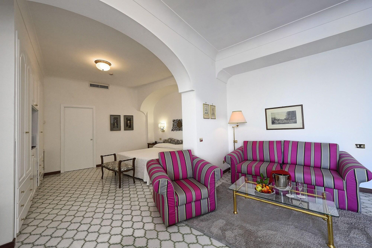 Bedroom 3, Hotel Belvedere, Salerno