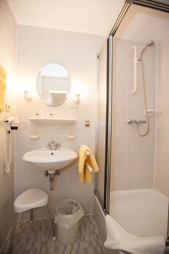 Bathroom 4, Garni Günther, Rhein-Hunsrück-Kreis