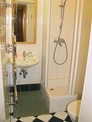Bathroom 5, Litinterp, Vilniaus