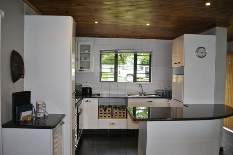 Public Area 4, Sani Valley Nature Lodges, Sisonke