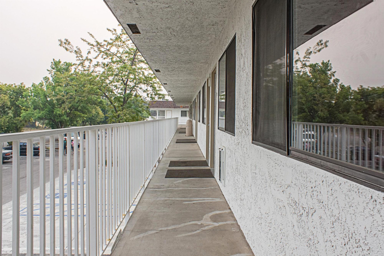 Others 5, Motel 6 Kalispell, Flathead