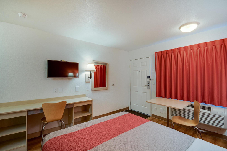 Others 5, Motel 6 Bellingham, Whatcom