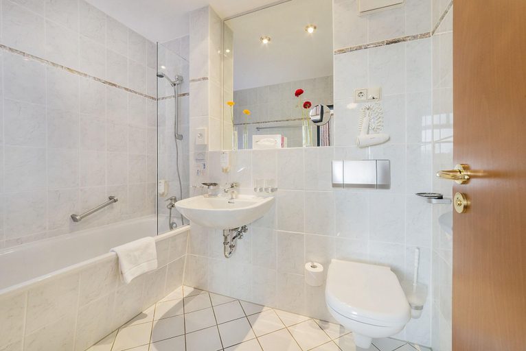 Bathroom 4, Hotel Alekto, Mittelsachsen