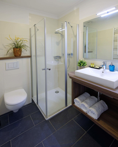 Bathroom 4, Trend Hotel Oldenburg, Ammerland
