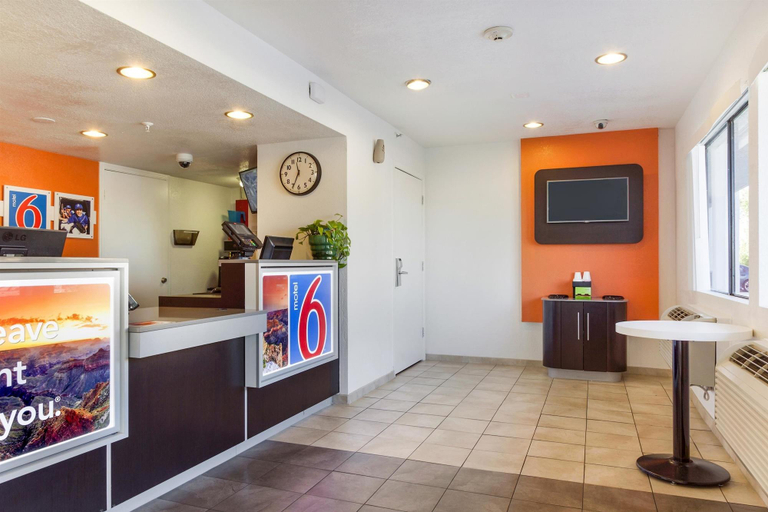 Public Area 2, Motel 6 Phoenix, AZ - West, Maricopa