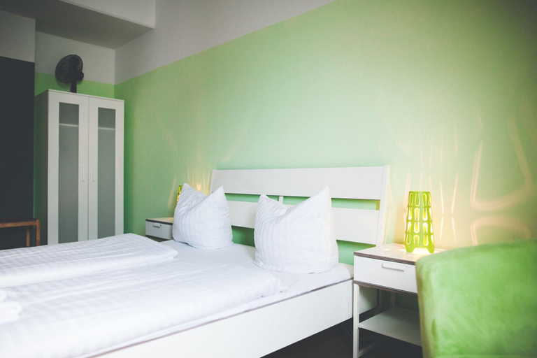 Bedroom 4, StayInn Freiburg Hostel & Guesthouse, Freiburg im Breisgau