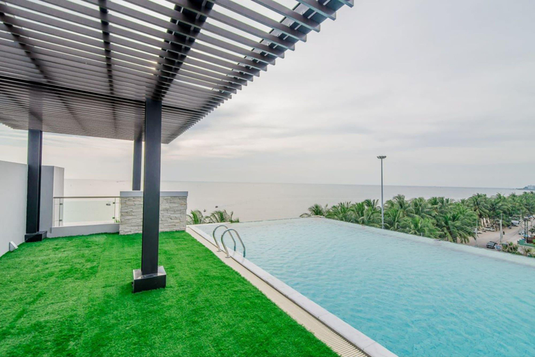 Sport & Beauty 2, Panitar Haus Hotel, Muang Chon Buri
