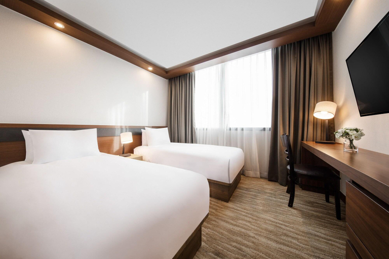 Bedroom 3, Goldcoast Hotel, Namdong