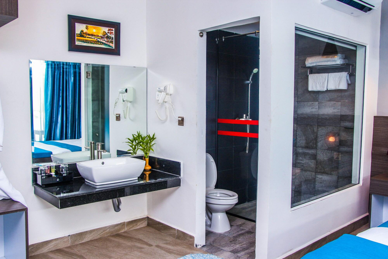 Bathroom 5, Jinjiang Inn Yancheng Train Station, Sihanoukville