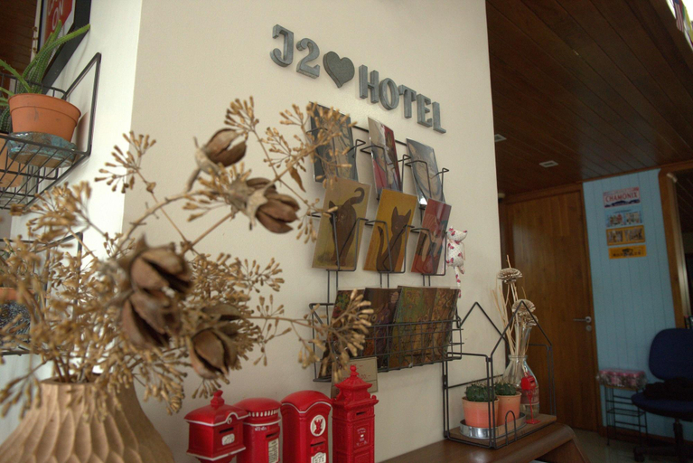 Public Area 2, J2 Hotel, Mae Sot