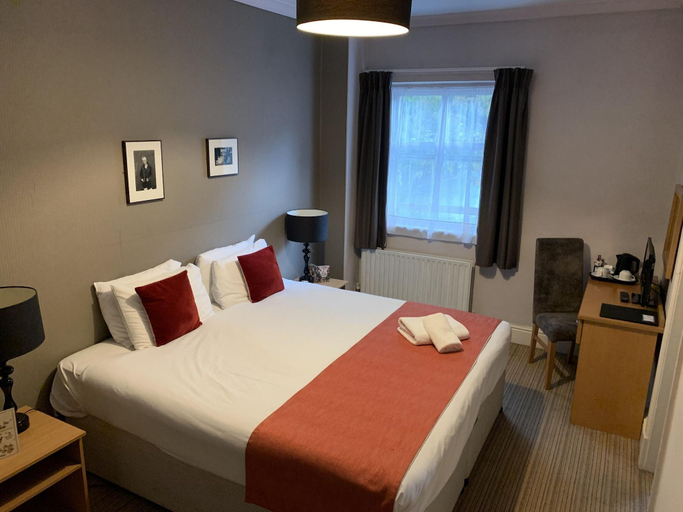 Bedroom 3, The Oxnoble, Manchester
