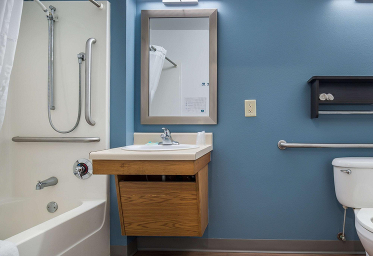 Bathroom 4, Extended Stay America Select Suites - Fort Myers, Lee