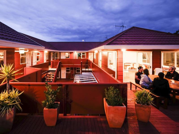 Exterior & Views 4, Haka House Taupo, Taupo