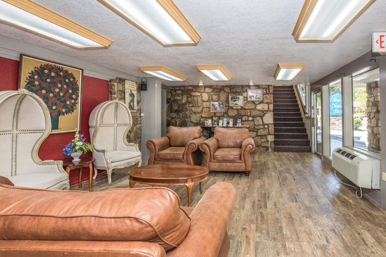 Public Area 2, Chalet Inn, Sevier