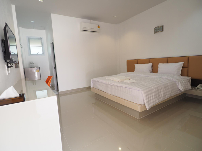 Bedroom 3, The Phant Hotel, Muang Surin