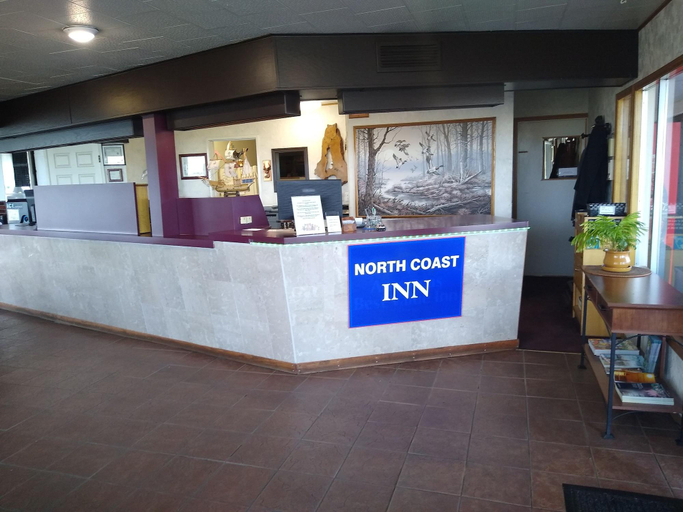 Public Area 3, North Coast Inn, Del Norte