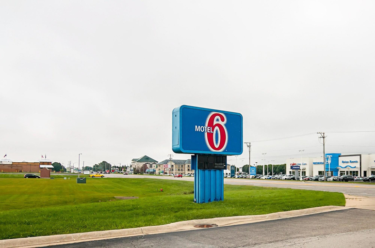 Exterior & Views 2, Motel 6 Sycamore, Il, De Kalb