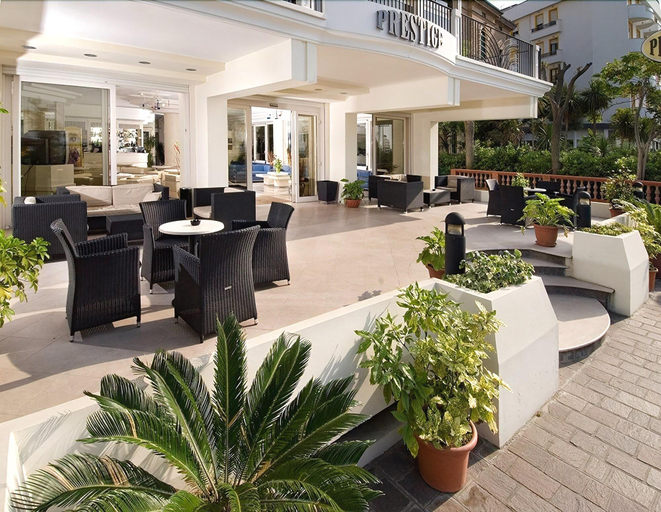 Public Area 3, Hotel Prestige, Rimini