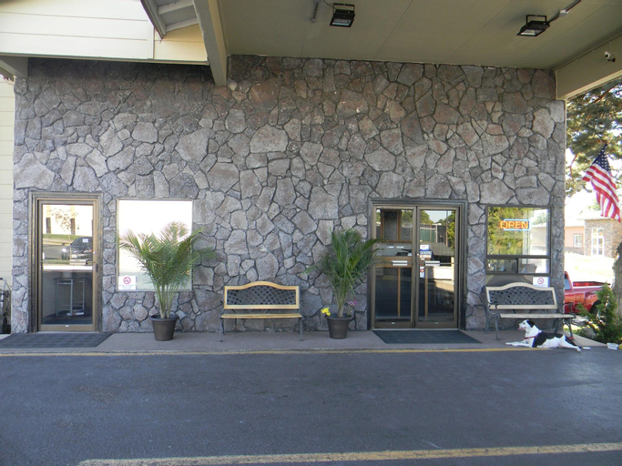 Kennewick Suites, Benton