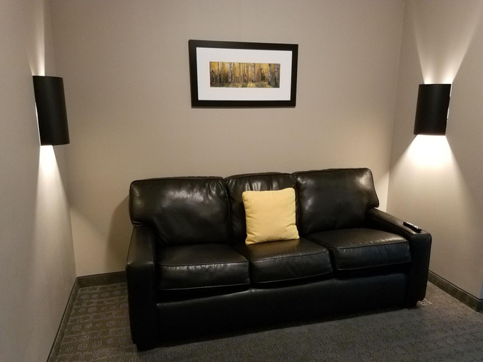 Public Area 2, Okoboji Inn & Suites, Dickinson