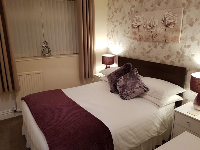 Bedroom 3, Inglewood Hotel, Blackpool