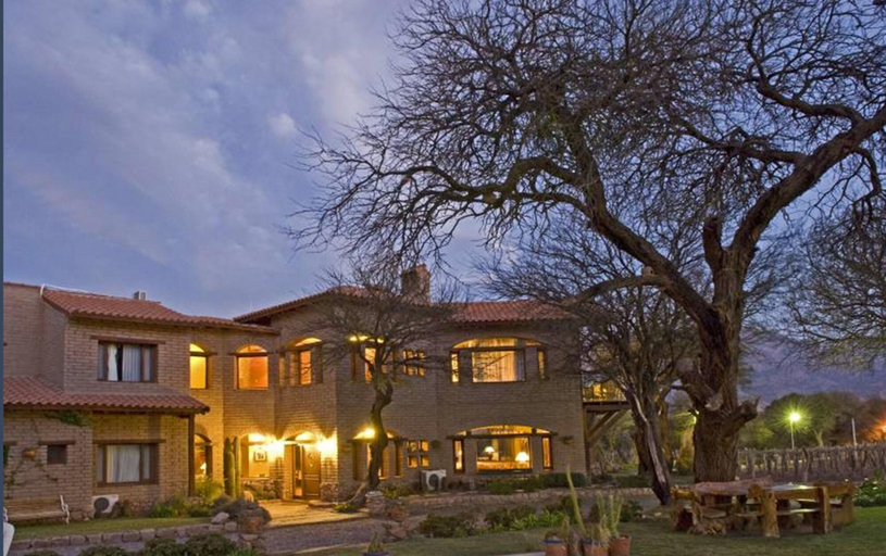 Exterior & Views 2, La Casa de la Bodega - Wine Boutique, Cafayate