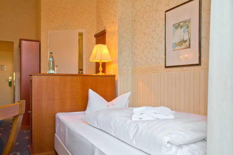 Bedroom 3, SEETELHOTEL Hotel Esplanade, Vorpommern-Greifswald