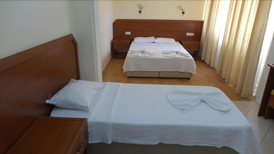 Bedroom 2, Sonmez Hotel, Fethiye