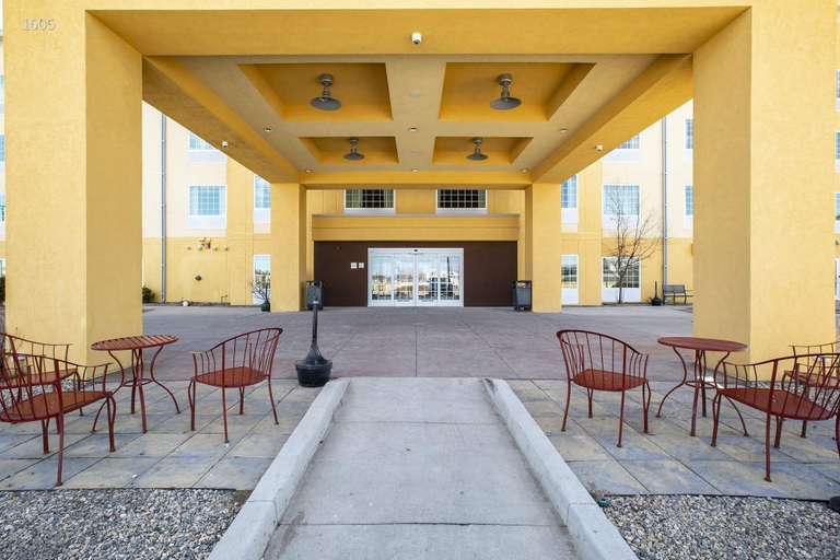 Exterior & Views 2, La Quinta Inn & Suites by Wyndham Minot, Ward