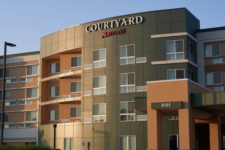 Exterior & Views 2, Courtyard Evansville East, Vanderburgh