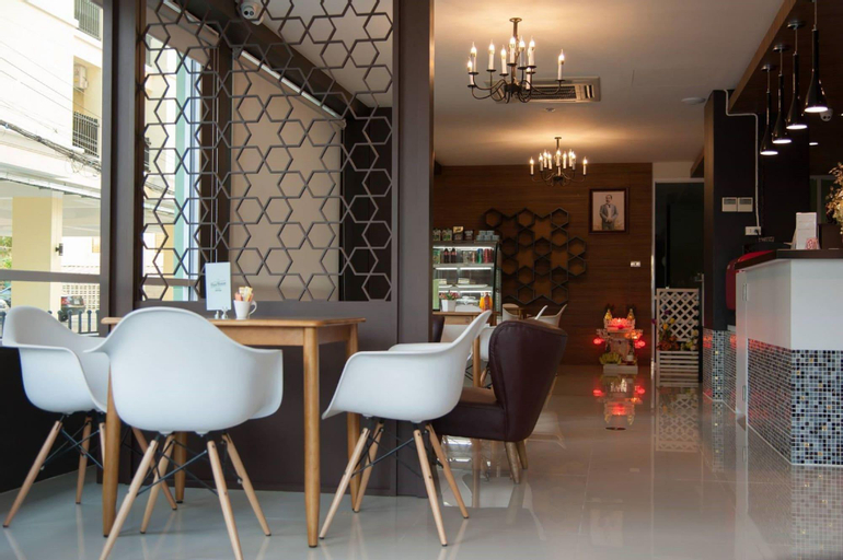 Food & Drinks, The Pinehouse Habitat Songkhla, Muang Songkhla